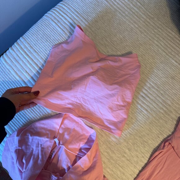 SKIMS BUNDLE - 5 PIECES - Picture 5 of 14